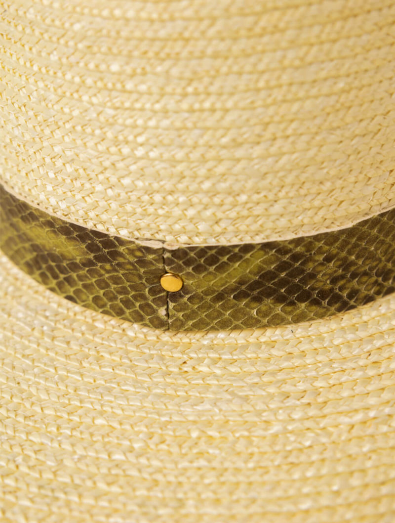 Teardrop-light cream_1